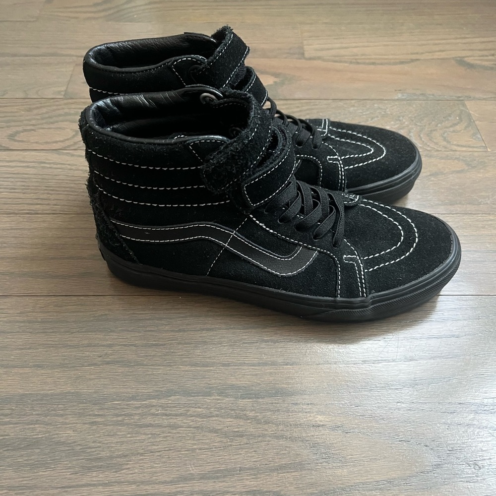 Black suede Vans